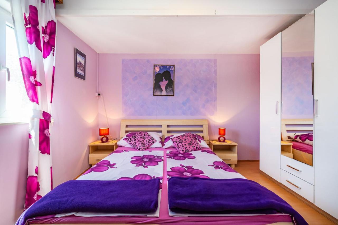 Holiday House K&K Привлака Екстериор снимка