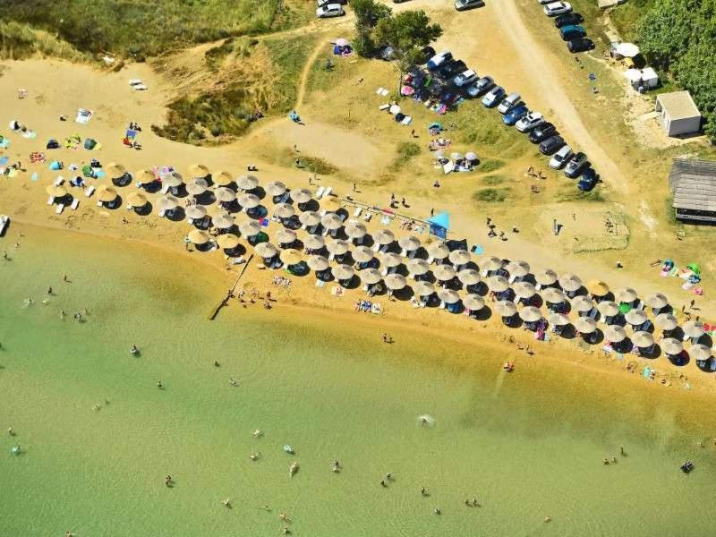 Holiday House K&K Привлака Екстериор снимка
