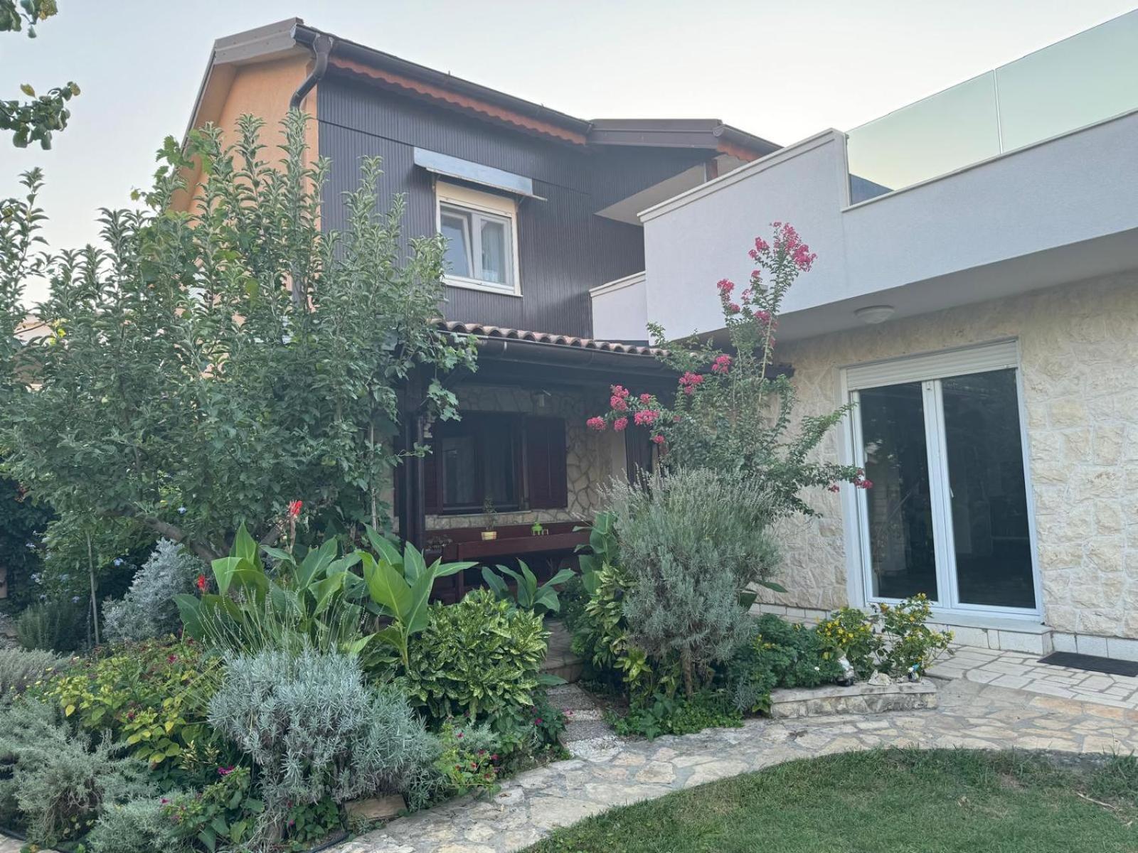 Holiday House K&K Привлака Екстериор снимка